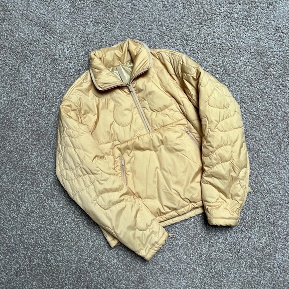 Lululemon insulated quilted pullover jacket - Picture 2 of 4